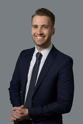 Mark Gunn, Senior Financial Advisor at Frontier Financial Group